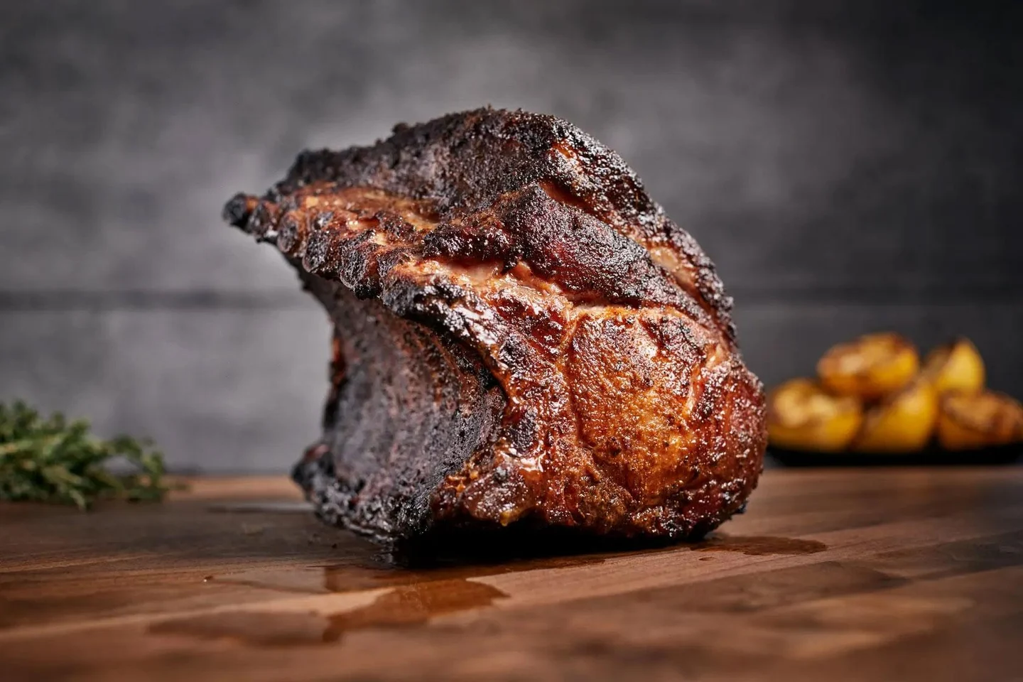 cddb68ad-178c-49ef-aeca-77f23528378d-smoked-pork-loin.jpg